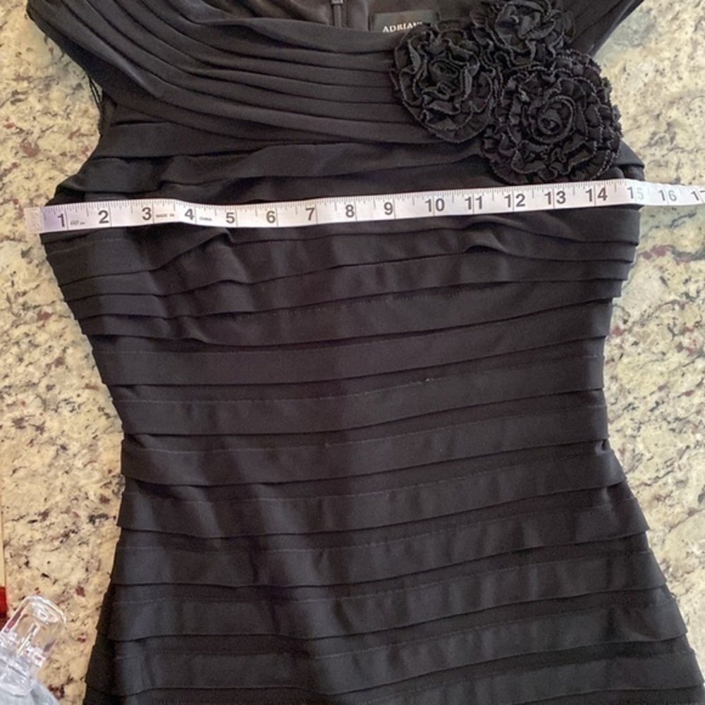 Adrianna Papell black banded jersey sheath dress T12 - Picture 11 of 12